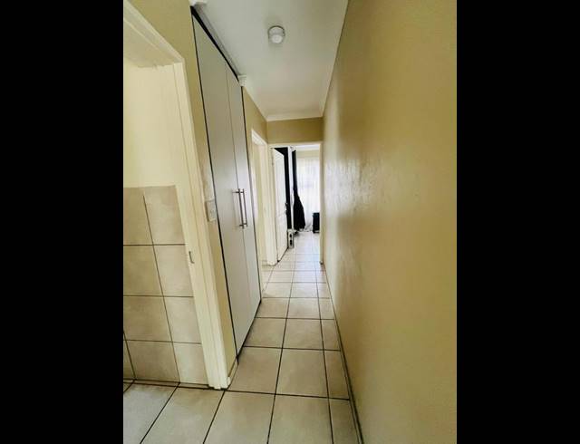 3 BEDROOM APARTMENT FOR SALE IN CLOVERDENE